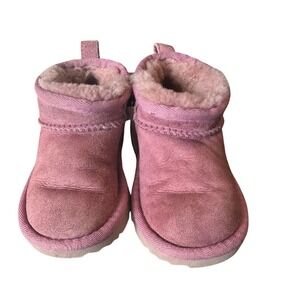 UGG Pink Suede Sheepskin Lined Winter Boots Toddler Kids Size 6